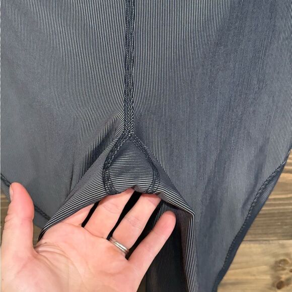 Lululemon Base-Pace High Rise Tight 25” two tone ribbed - Picture 3 of 6